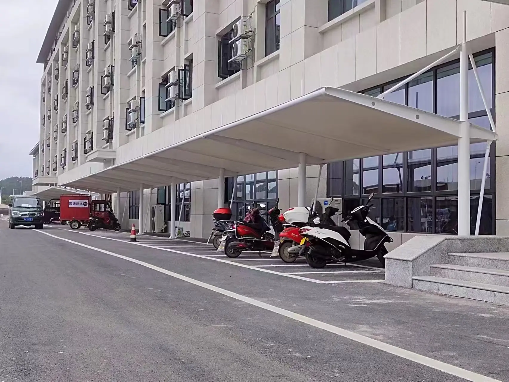 贵州榕江膜结构车棚采购避坑指南，本地源头工厂怎么选？